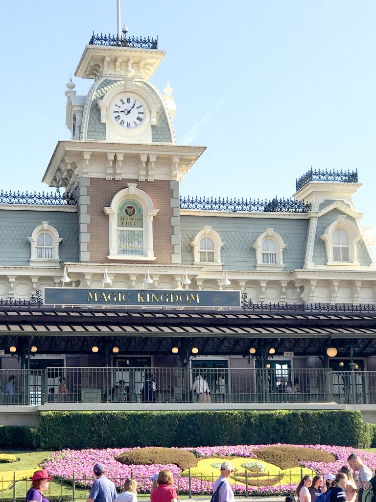 magic kingdom entrance